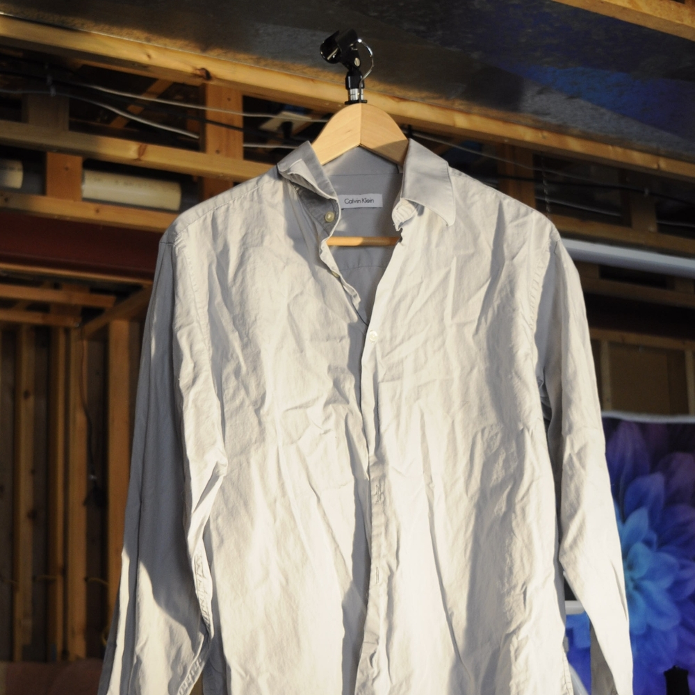 Calvin Klein Point Collar Dress Shirt